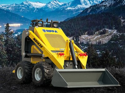 погрузчик с бортовым поворотом