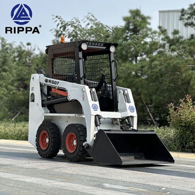  Мини-погрузчик 