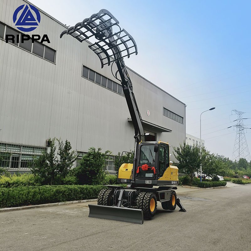 9-тонный колесный экскаватор